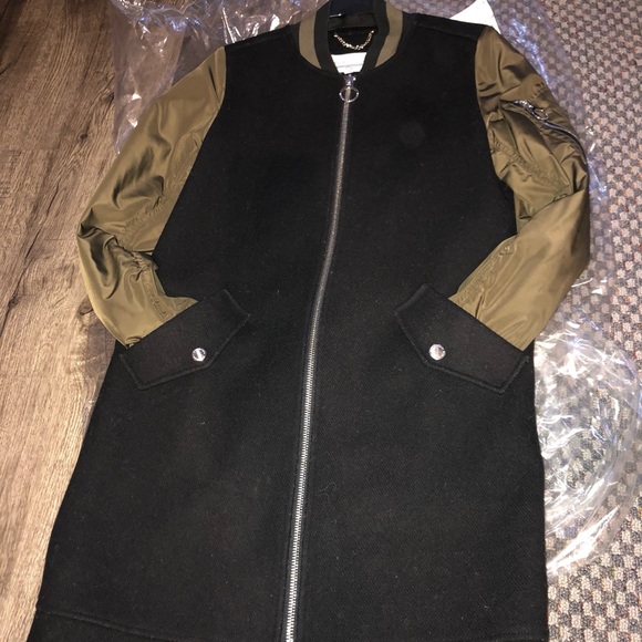 Woman’s BCBG Thigh-Length Jacket - Picture 2 of 8